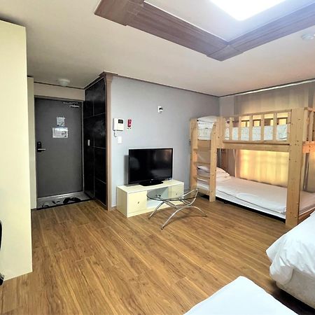 Hy Choi Hostel Szogüpho Kültér fotó