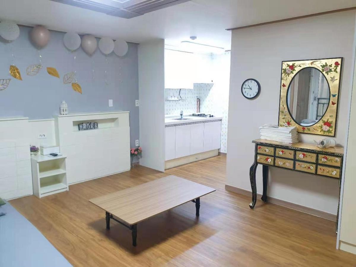 Hy Choi Hostel Szogüpho Kültér fotó